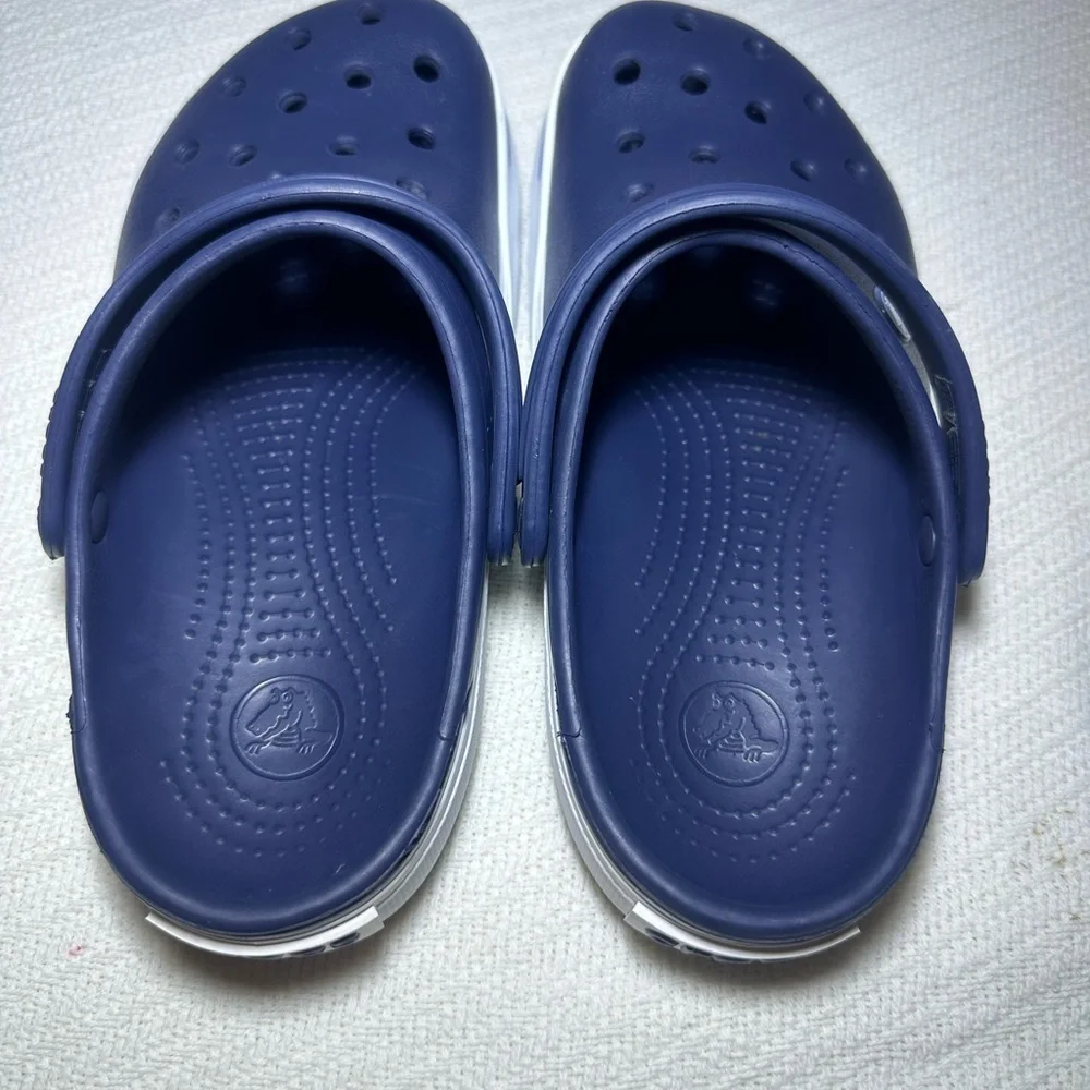 Crocs Navy Clogs New no tags 🏷️